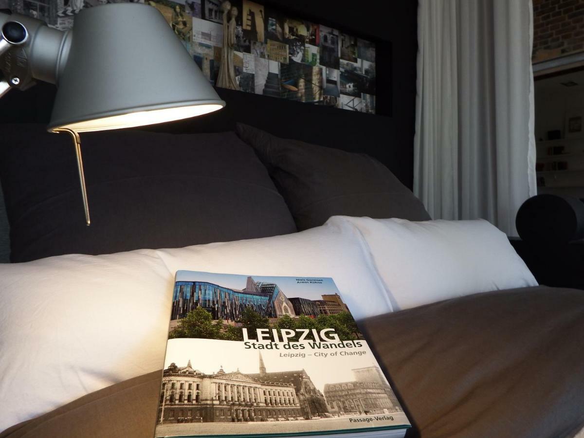 Apartamento Loft Im Hundertjaehrigen Backhaus Leipzig Exterior foto